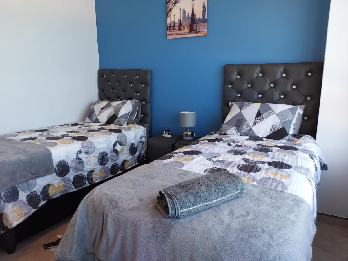 Sea Views At High Tide 1803 Apartment Amanzimtoti Bagian luar foto
