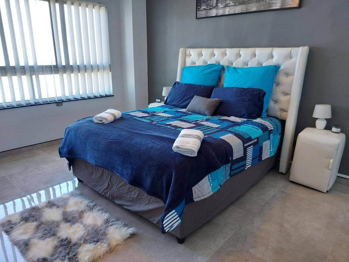 Sea Views At High Tide 1803 Apartment Amanzimtoti Bagian luar foto